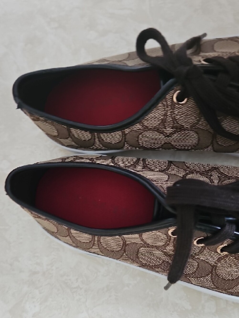 Coach Empire Outline Signature Canvas Sneaker, Size 9B. - Picture 6 of 13
